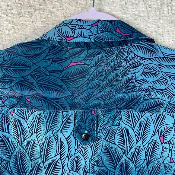 PIANO Button Down Blouse - Picture 6 of 7